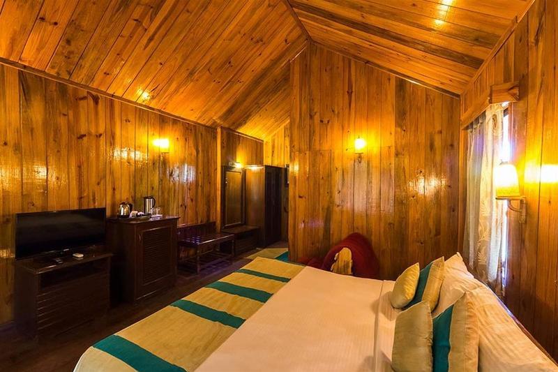Symphony Palms Beach Resort And Spa Govind Nagar Exterior foto